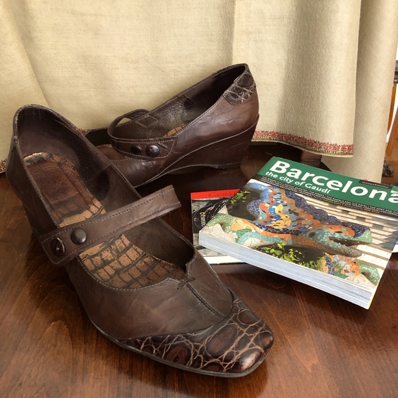 Hispanitas Wedge Leather Mary Jane  Shoes - Picture 7 of 10